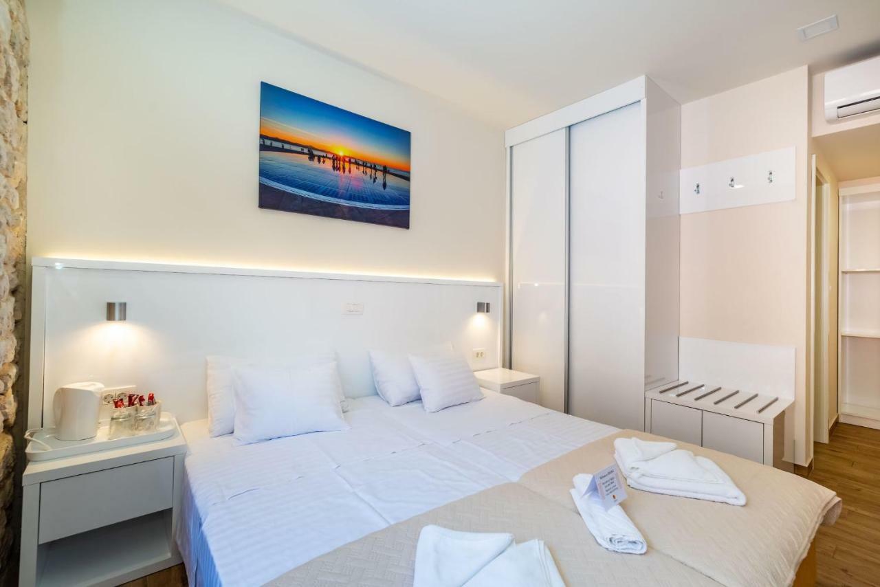 Idassa Atrium Rooms Zadar Buitenkant foto