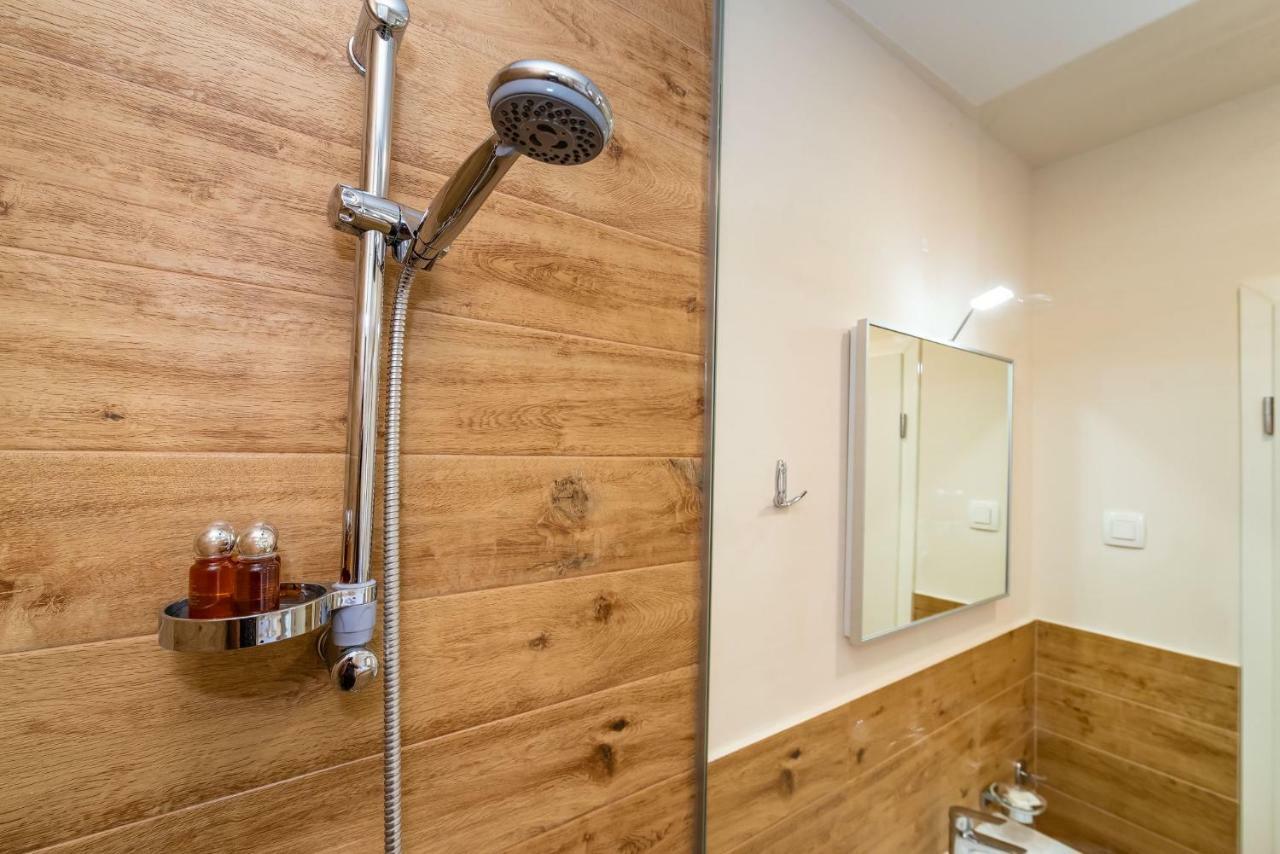 Idassa Atrium Rooms Zadar Buitenkant foto